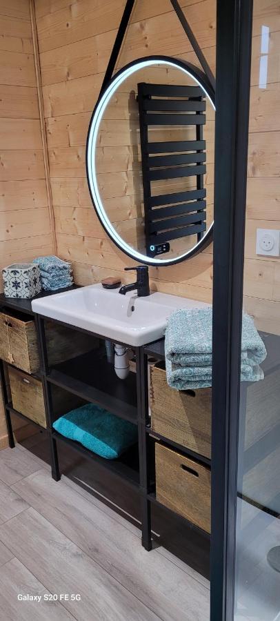 Villa Tiny House Sud Du Lot Le Montat Exterior foto